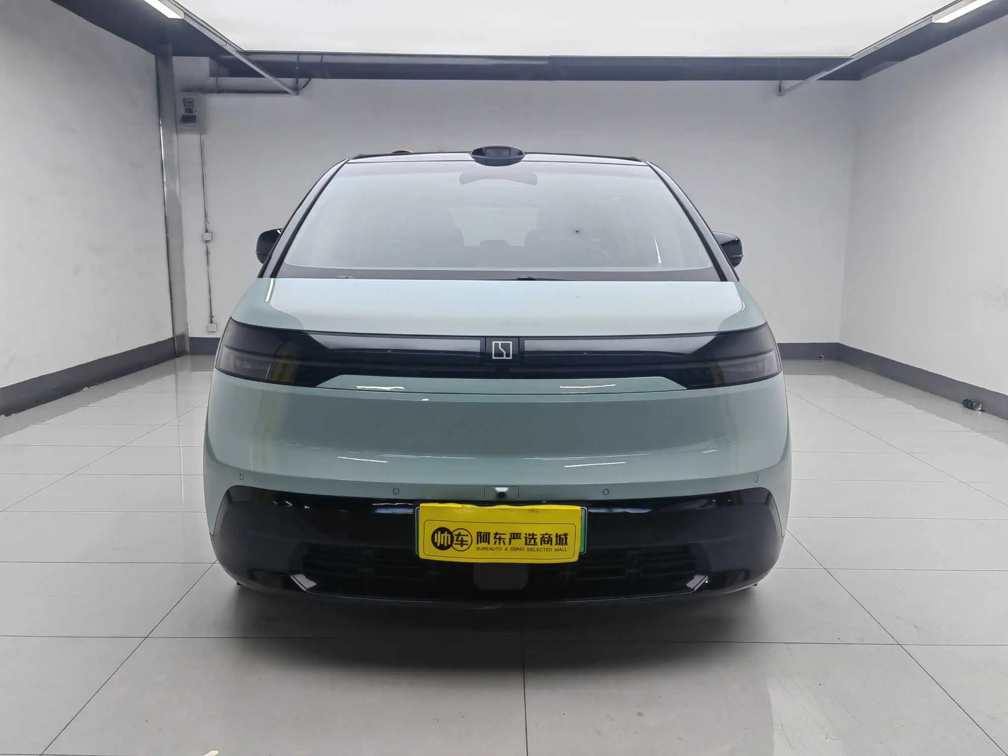 ZEEKR MIX  из Китая