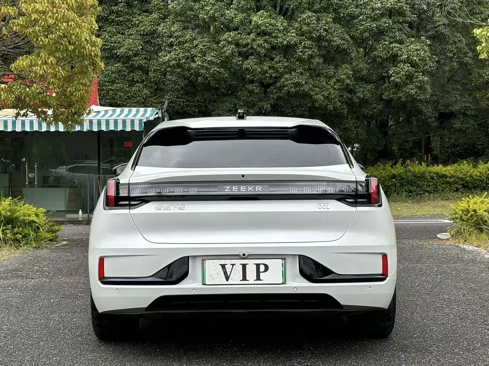 ZEEKR 001  из Китая