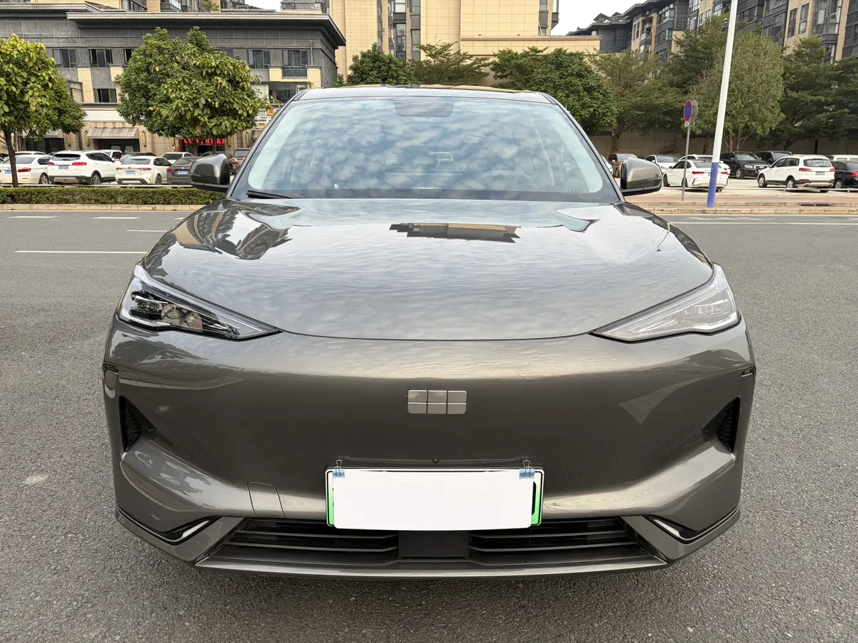 Geely Galaxy E5  из Китая