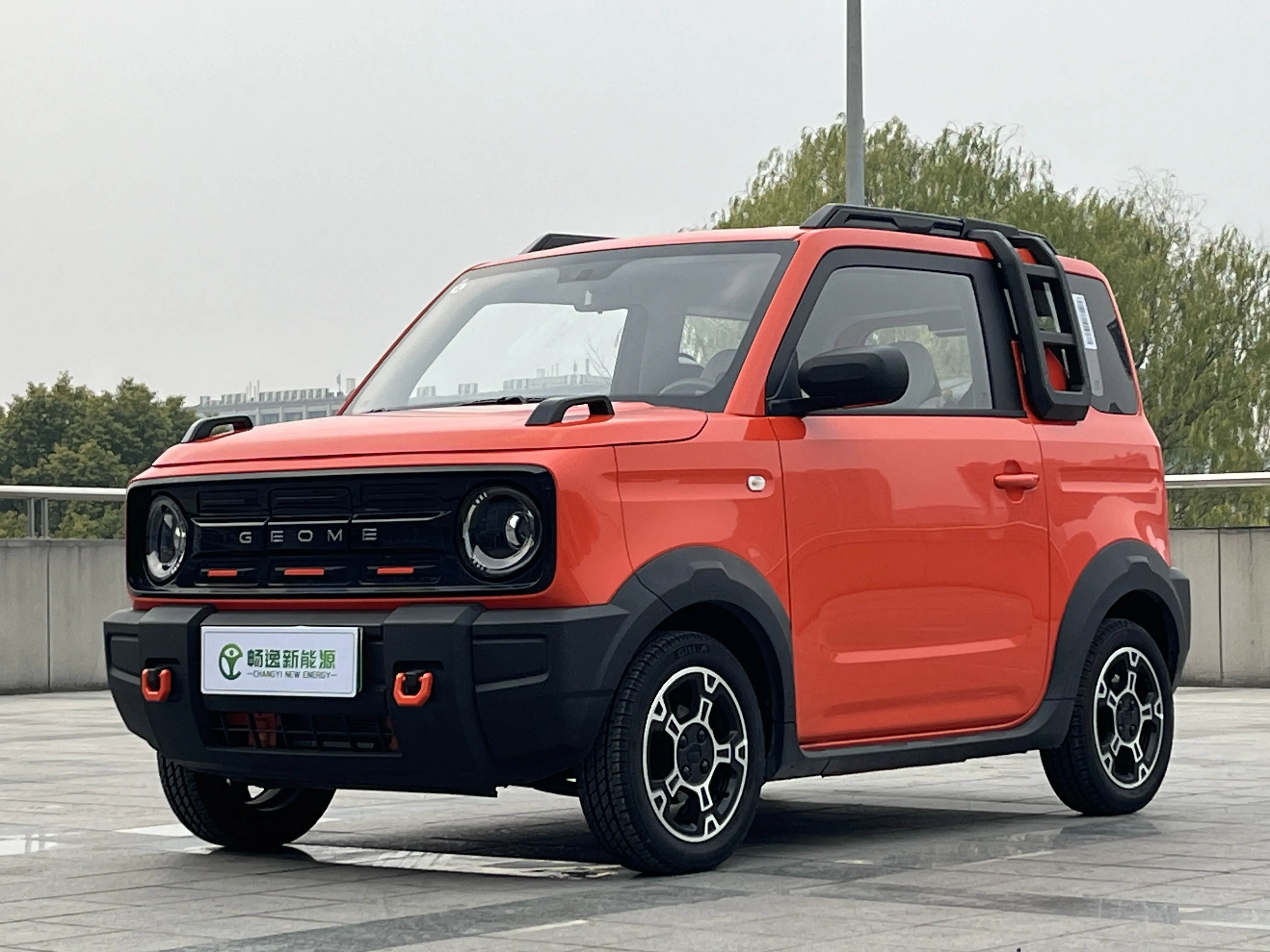 Geely Panda  из Китая