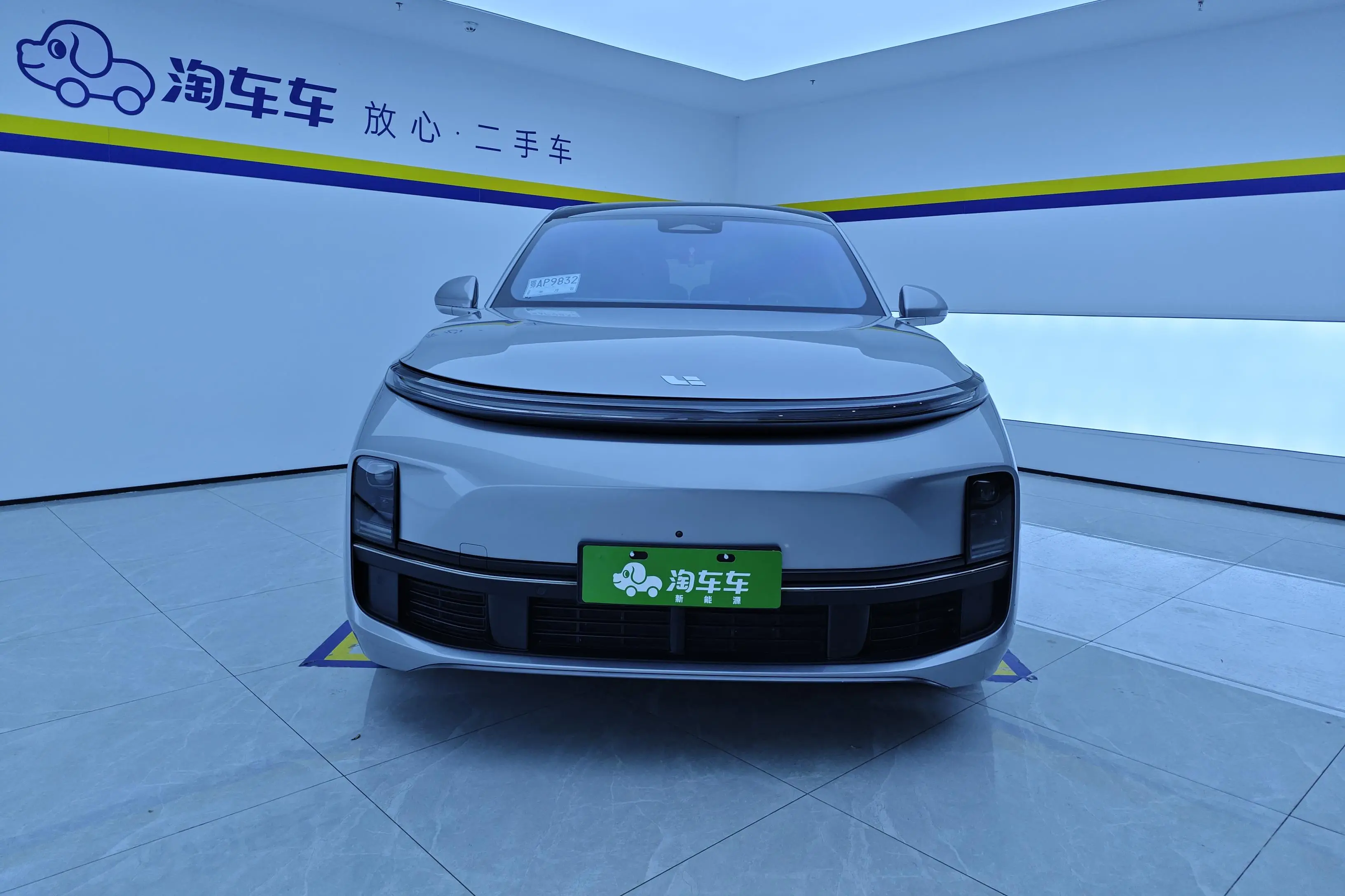 Li L8 (Ideal L8)  из Китая