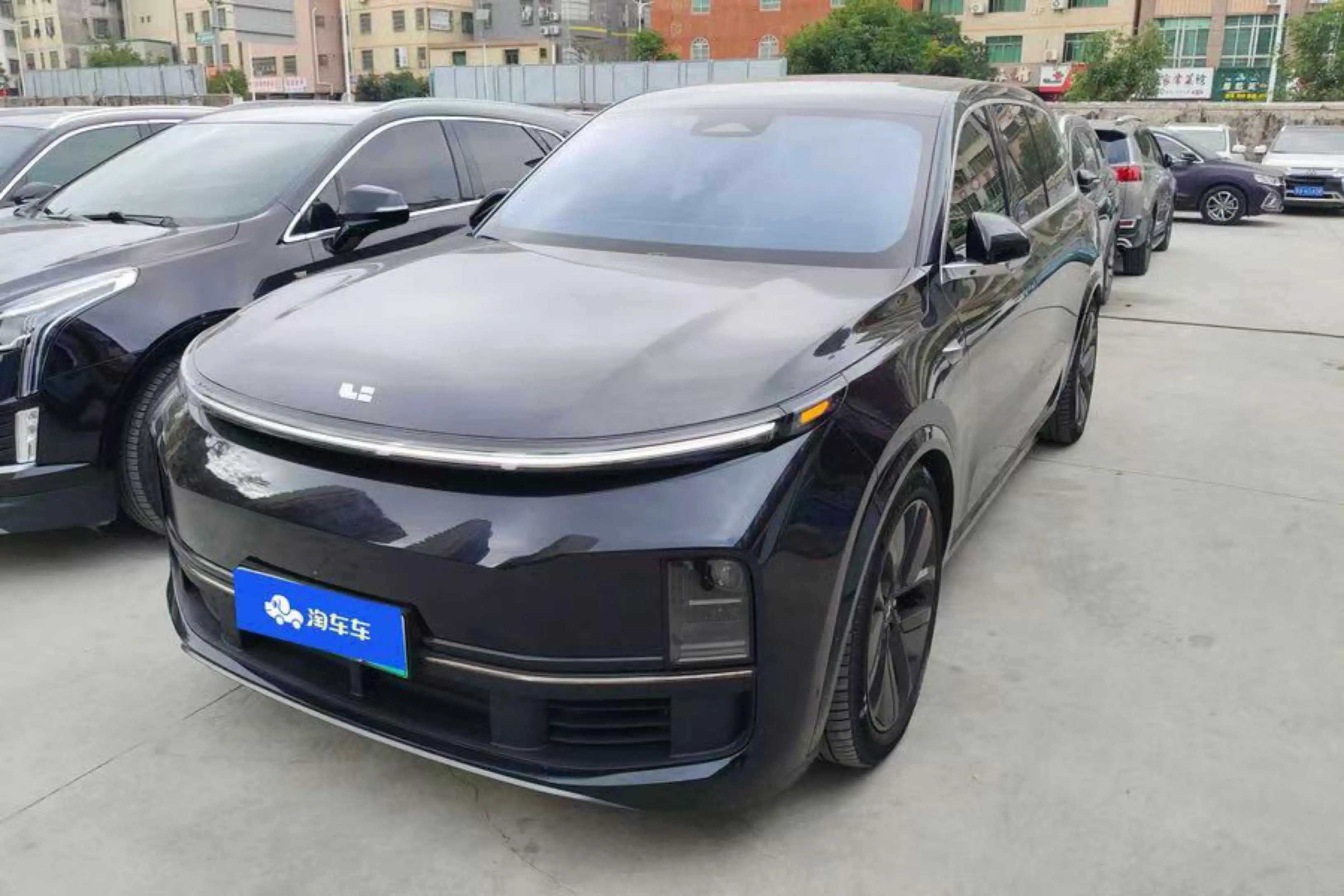 Li L7 (Ideal L7)  из Китая