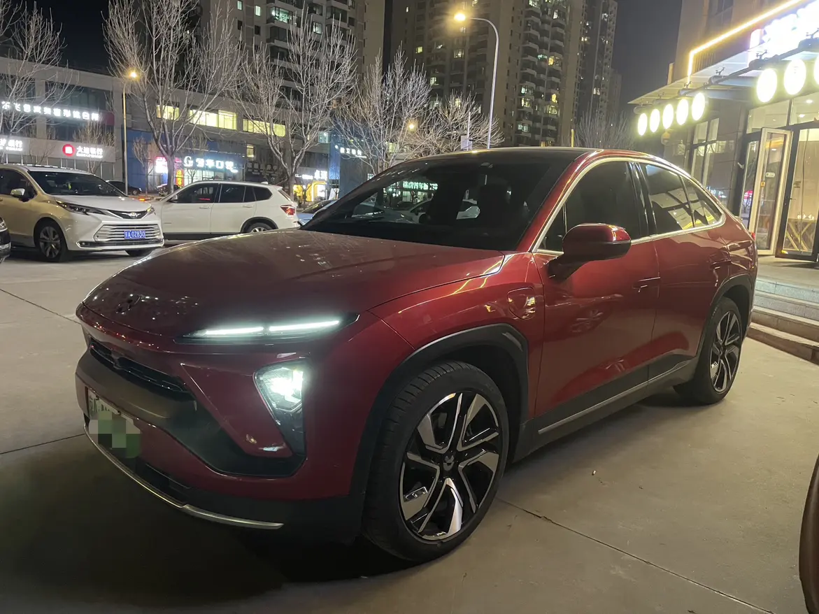 NIO EC6  из Китая