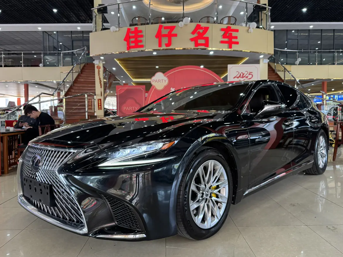 Lexus LS  из Китая