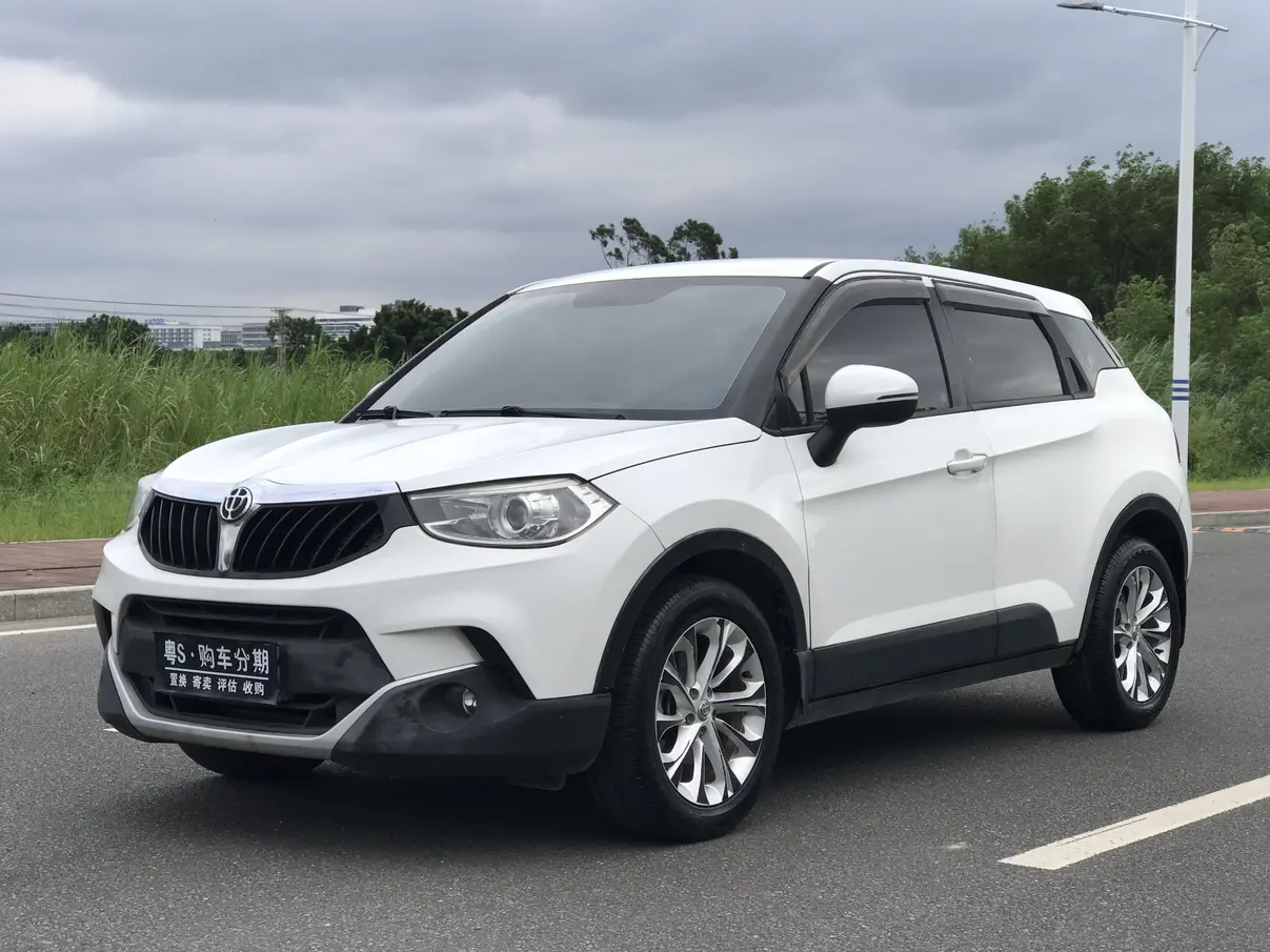 Brilliance China V3  из Китая