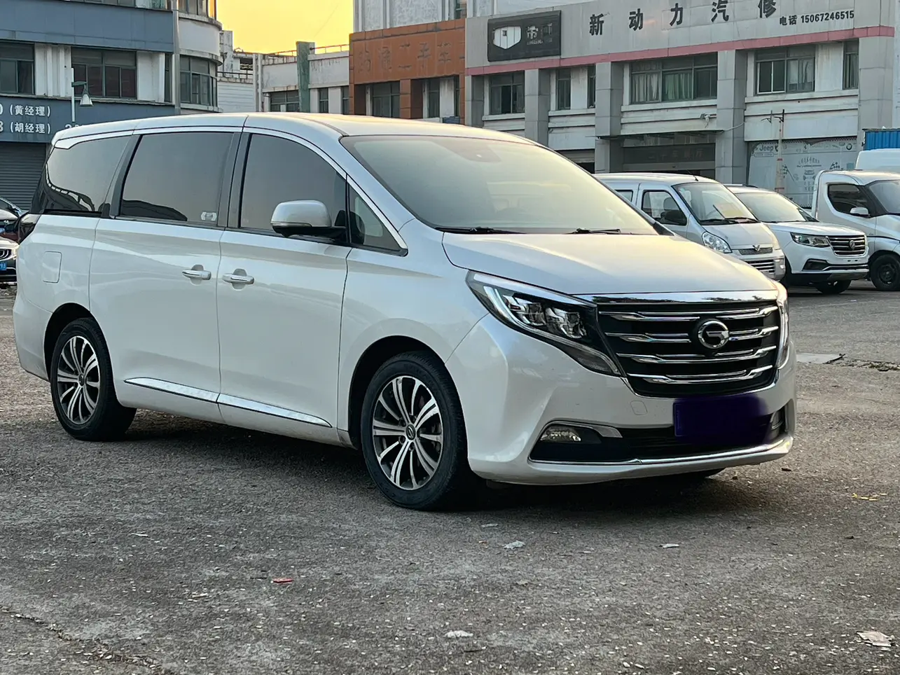 GAC Trumpchi M8  из Китая