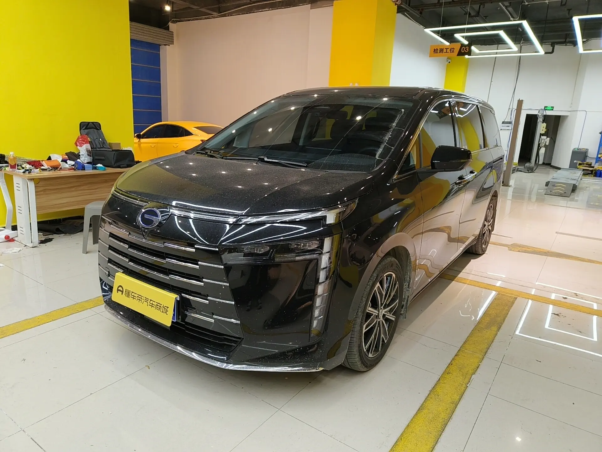 GAC Trumpchi E8  из Китая