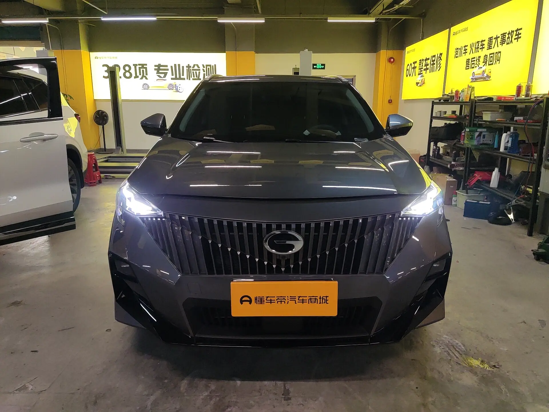 GAC Trumpchi GS3  из Китая