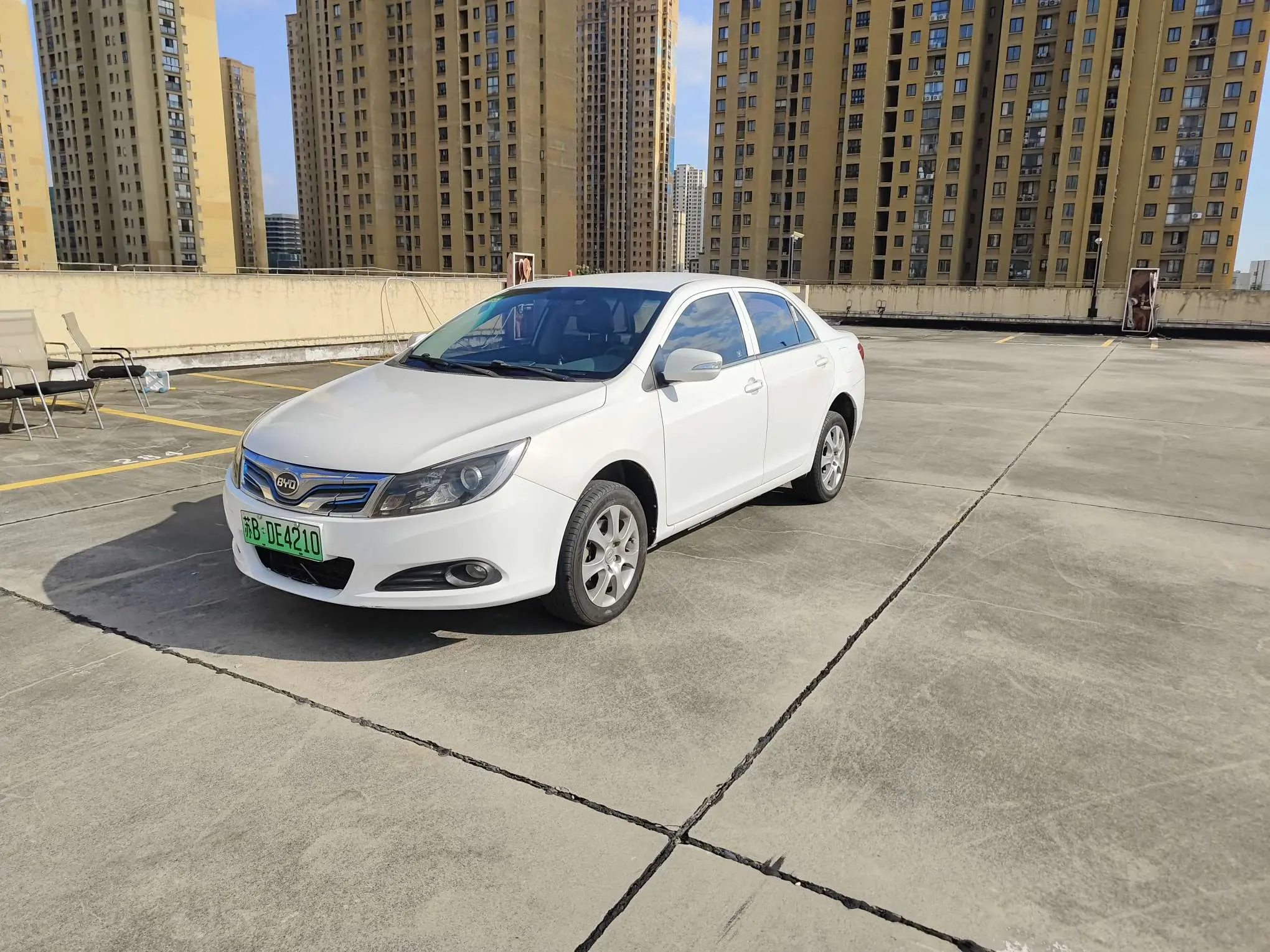 BYD e5  из Китая