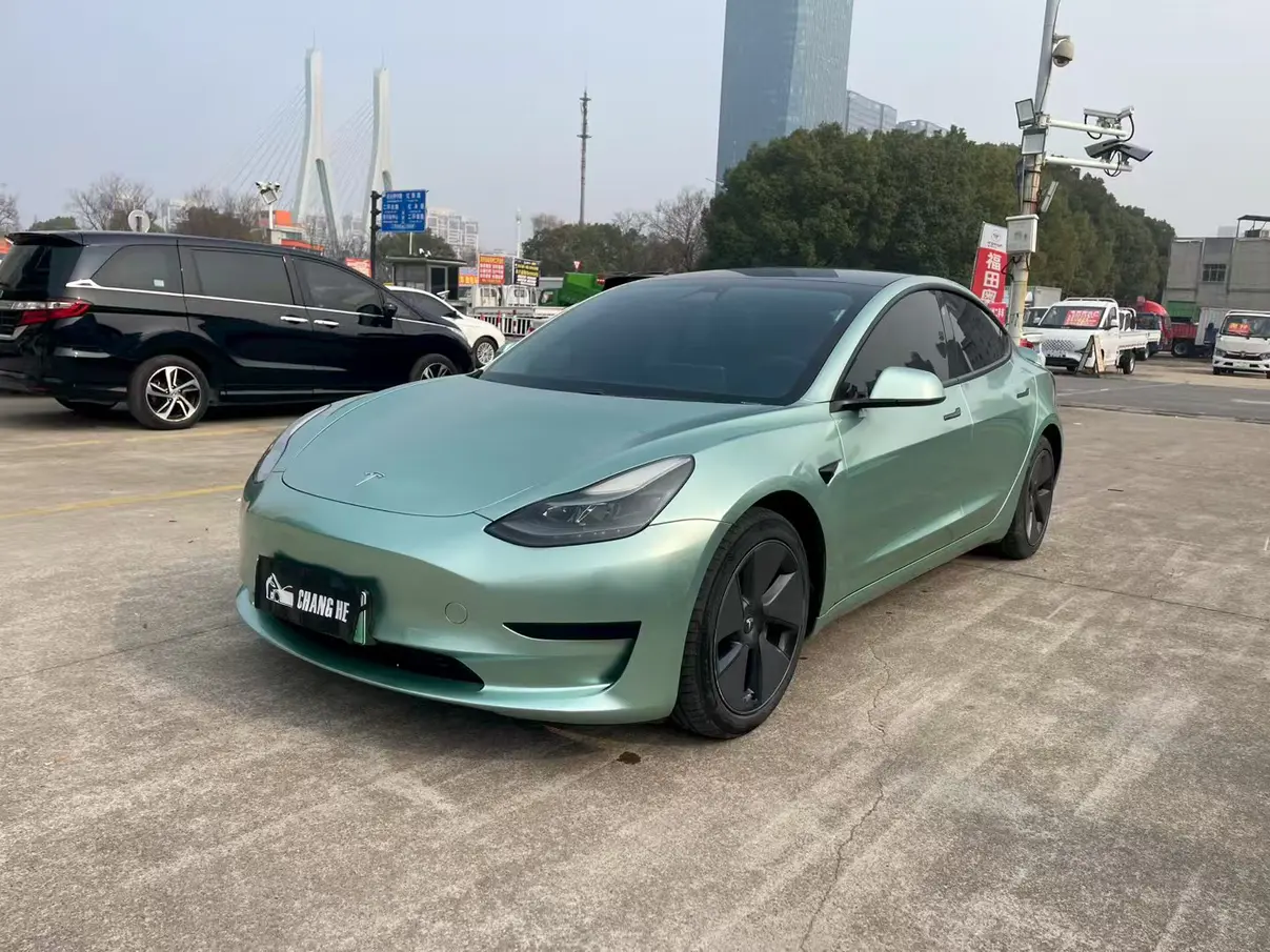 Tesla Model 3  из Китая