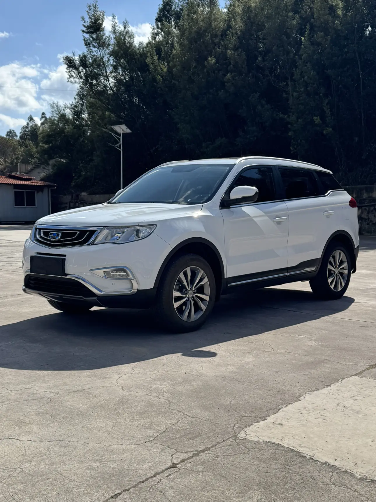 Geely Atlas (Boyue)  из Китая