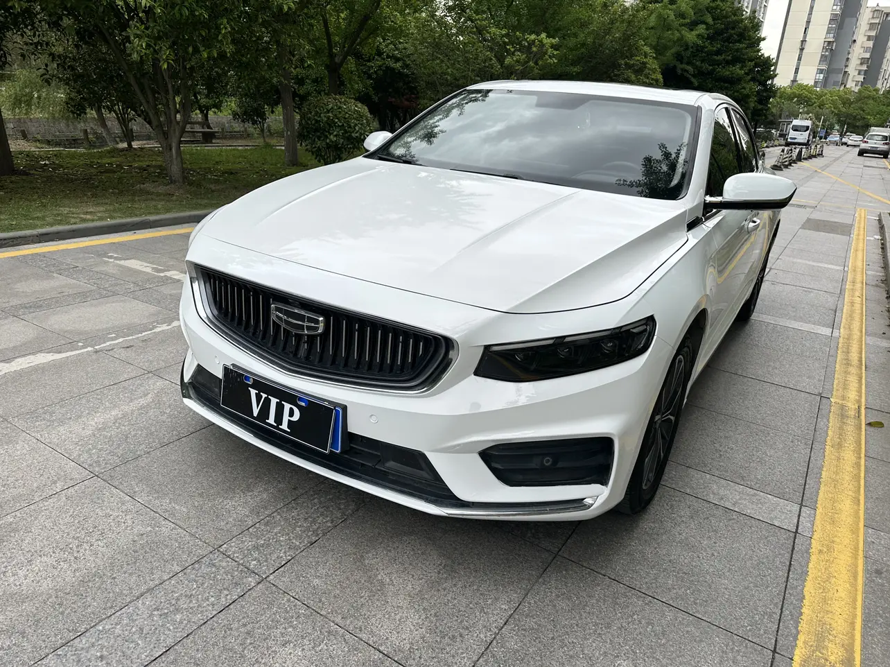 Geely Xing Rui  из Китая