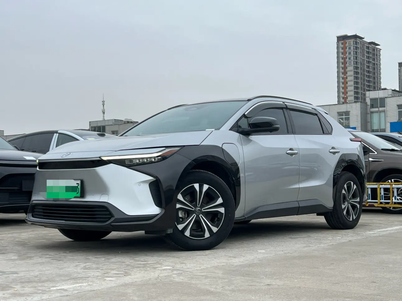 Toyota FAW  bZ4X  из Китая