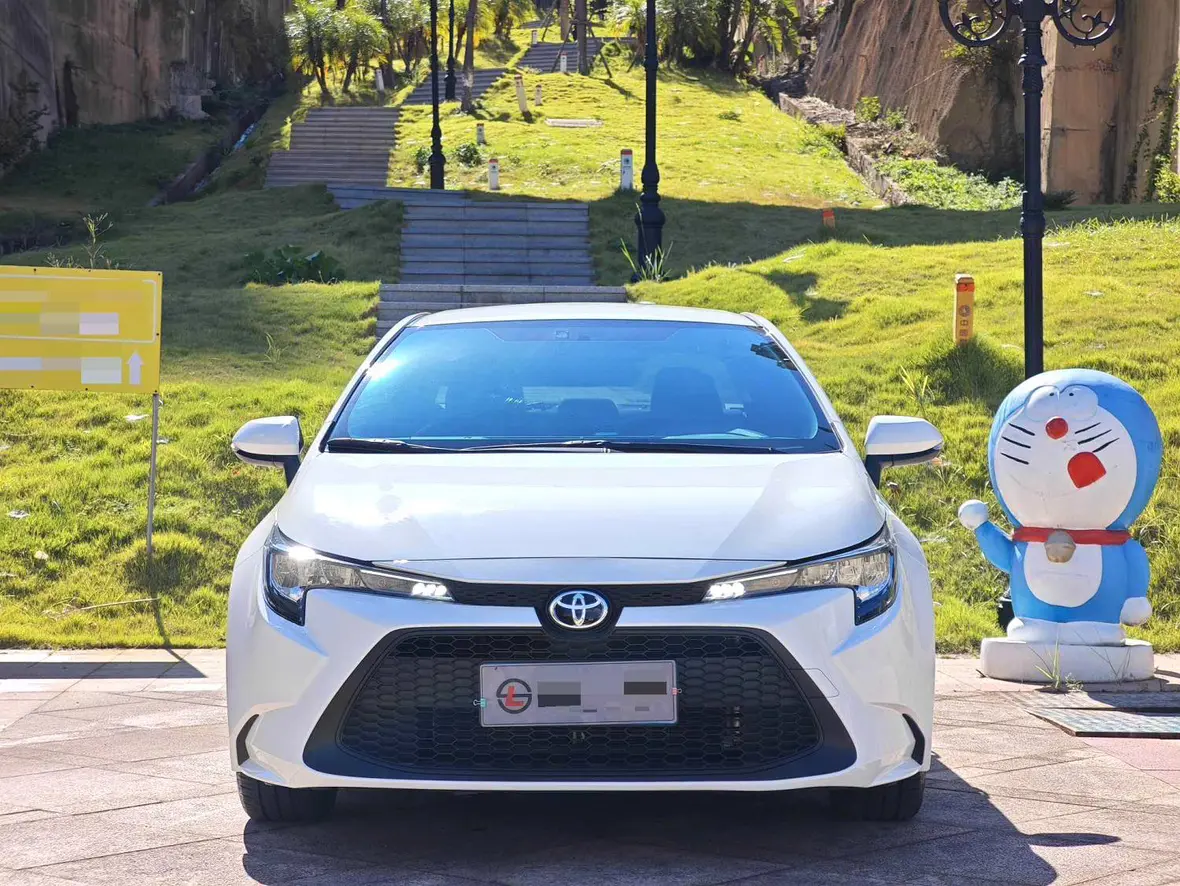 Toyota Levin (Lei Ling)  из Китая