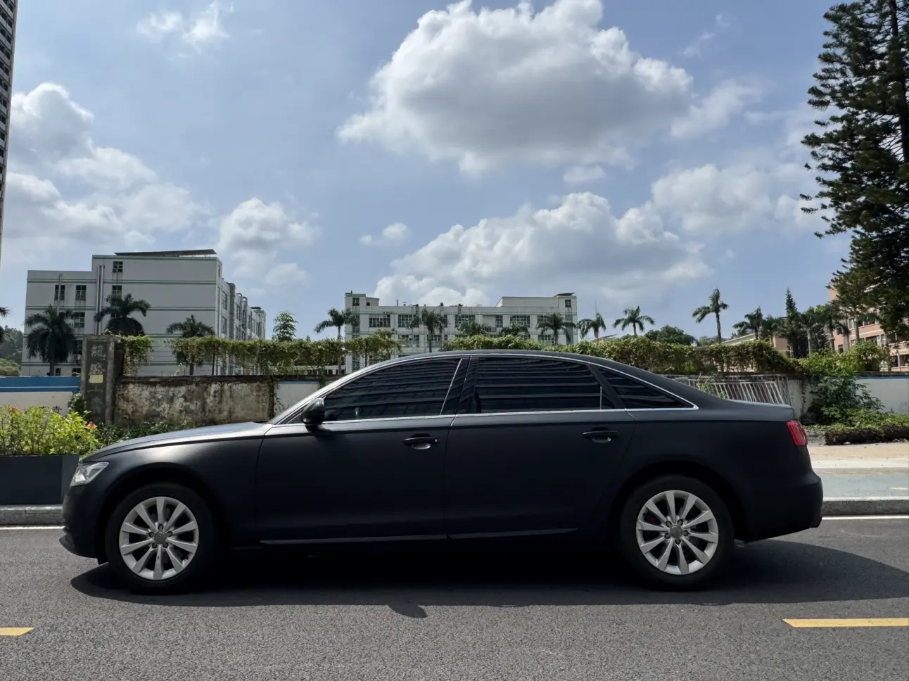 Audi A6L  из Китая