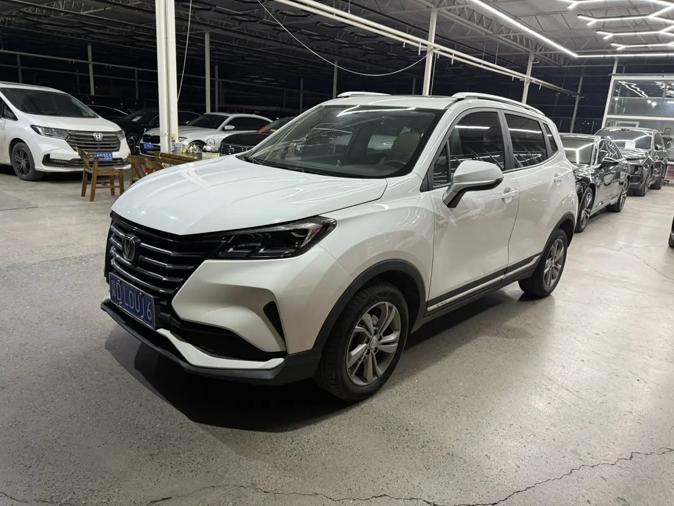 Changan CS15  из Китая