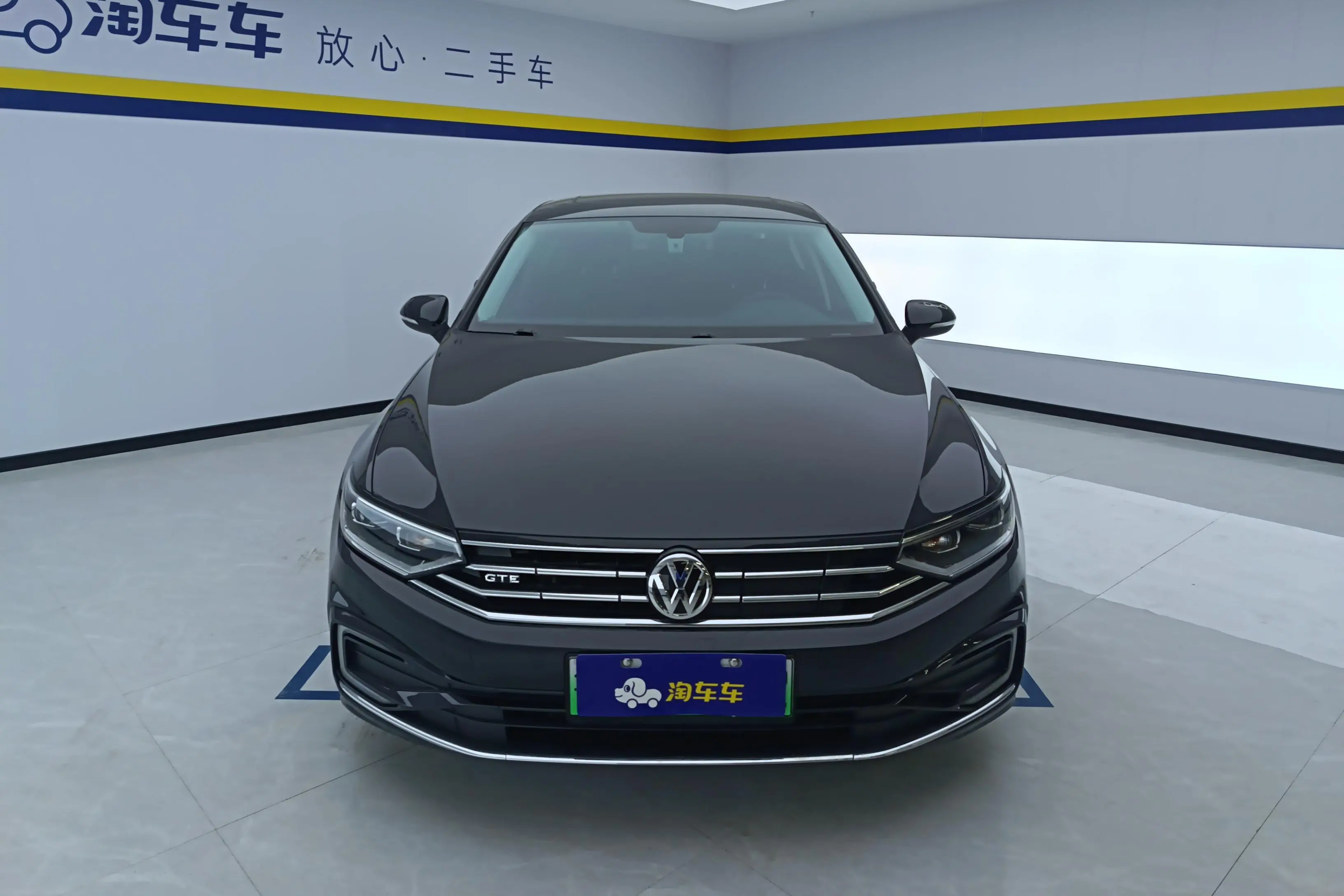 Volkswagen Magotan GTE  из Китая