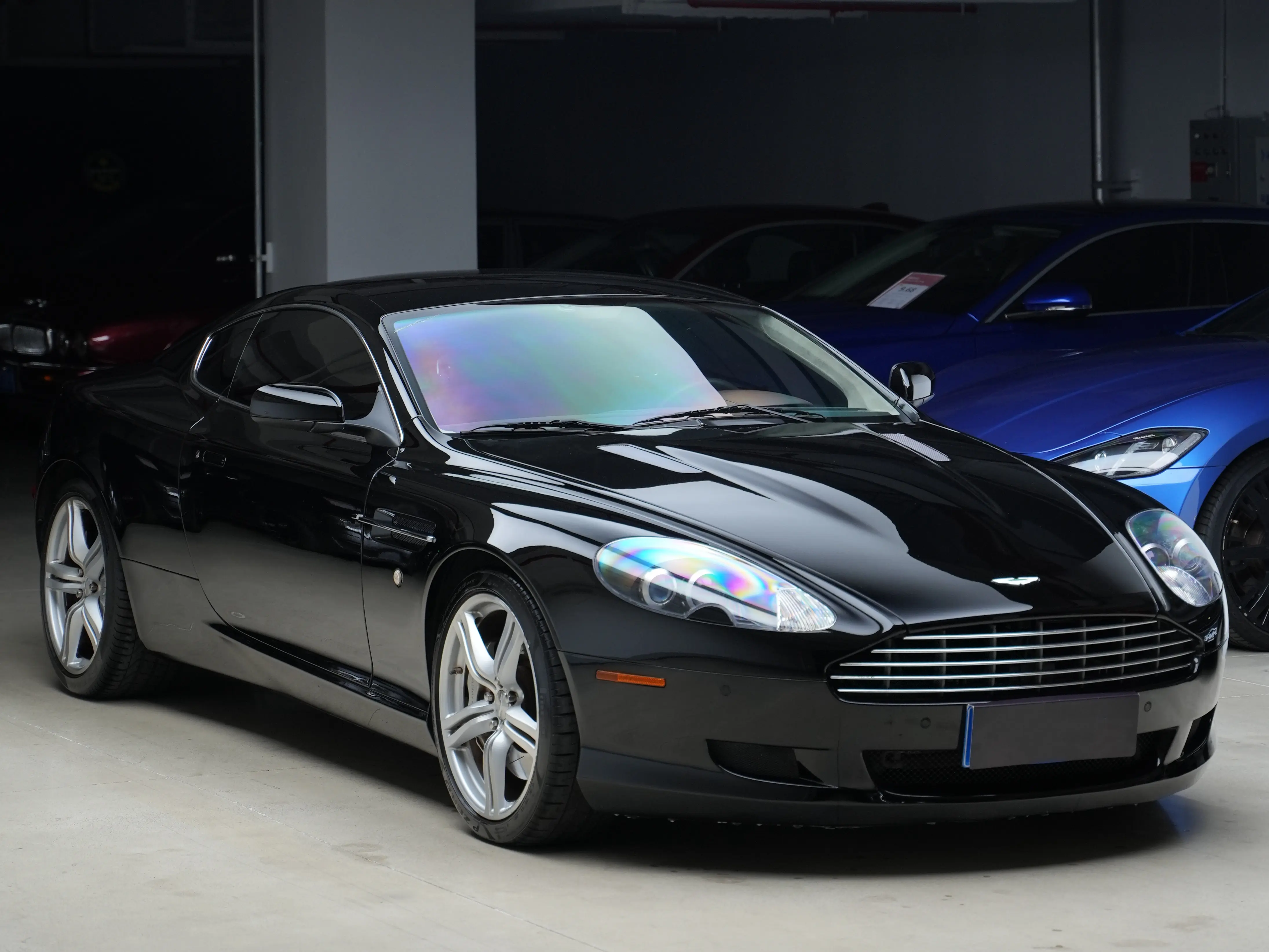 Aston Martin DB9  из Китая