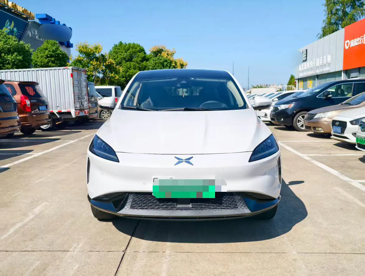 Xpeng G3  из Китая