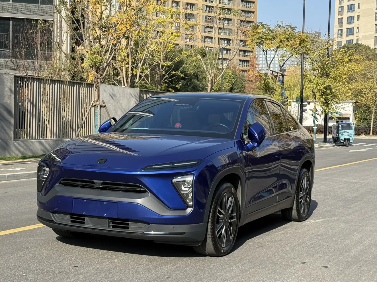 NIO EC6  из Китая