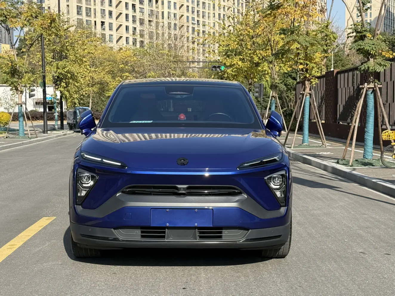 NIO EC6  из Китая