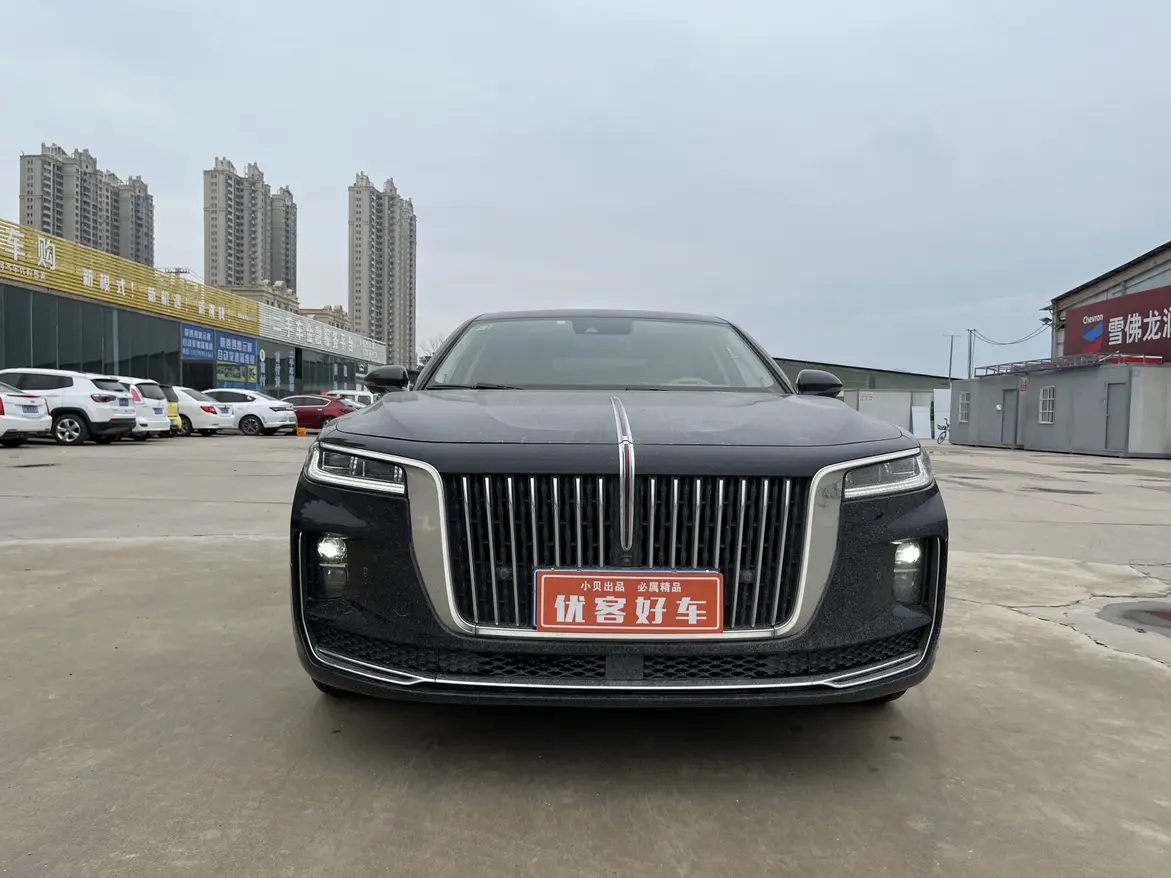 Hongqi H9  из Китая