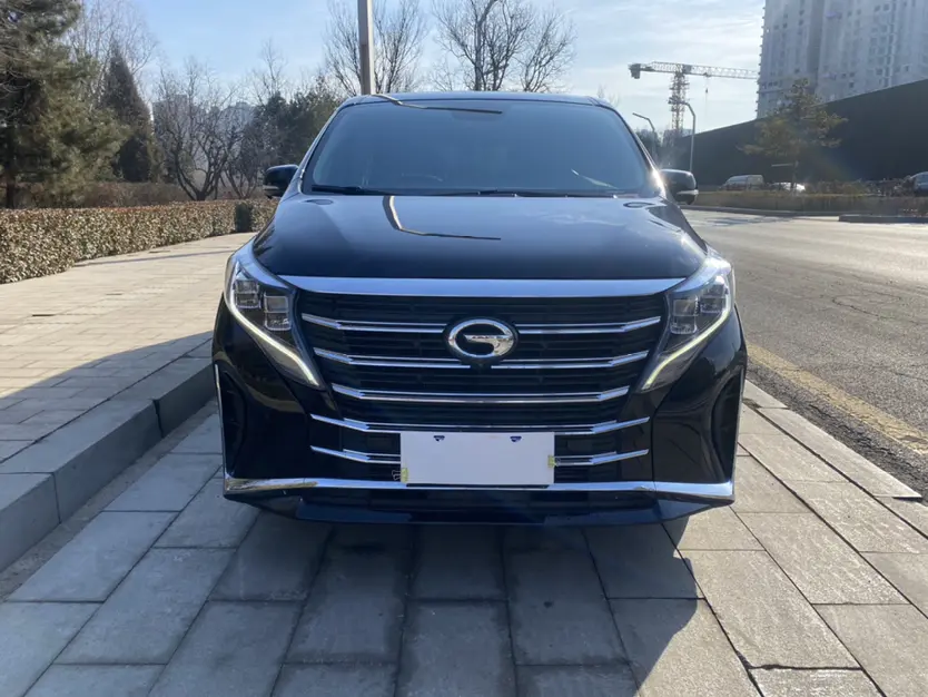 GAC Trumpchi M8  из Китая