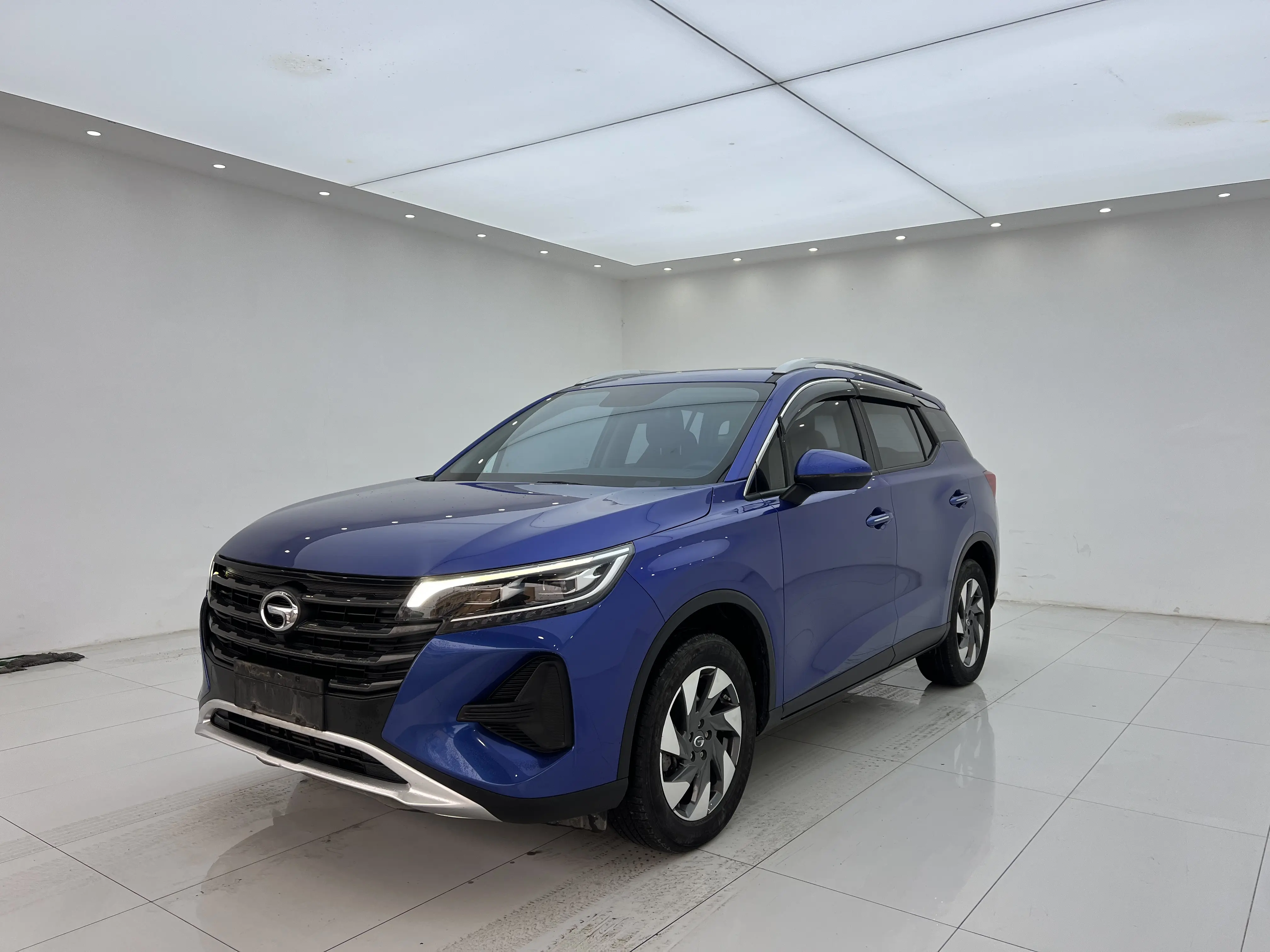 GAC Trumpchi GS4  из Китая