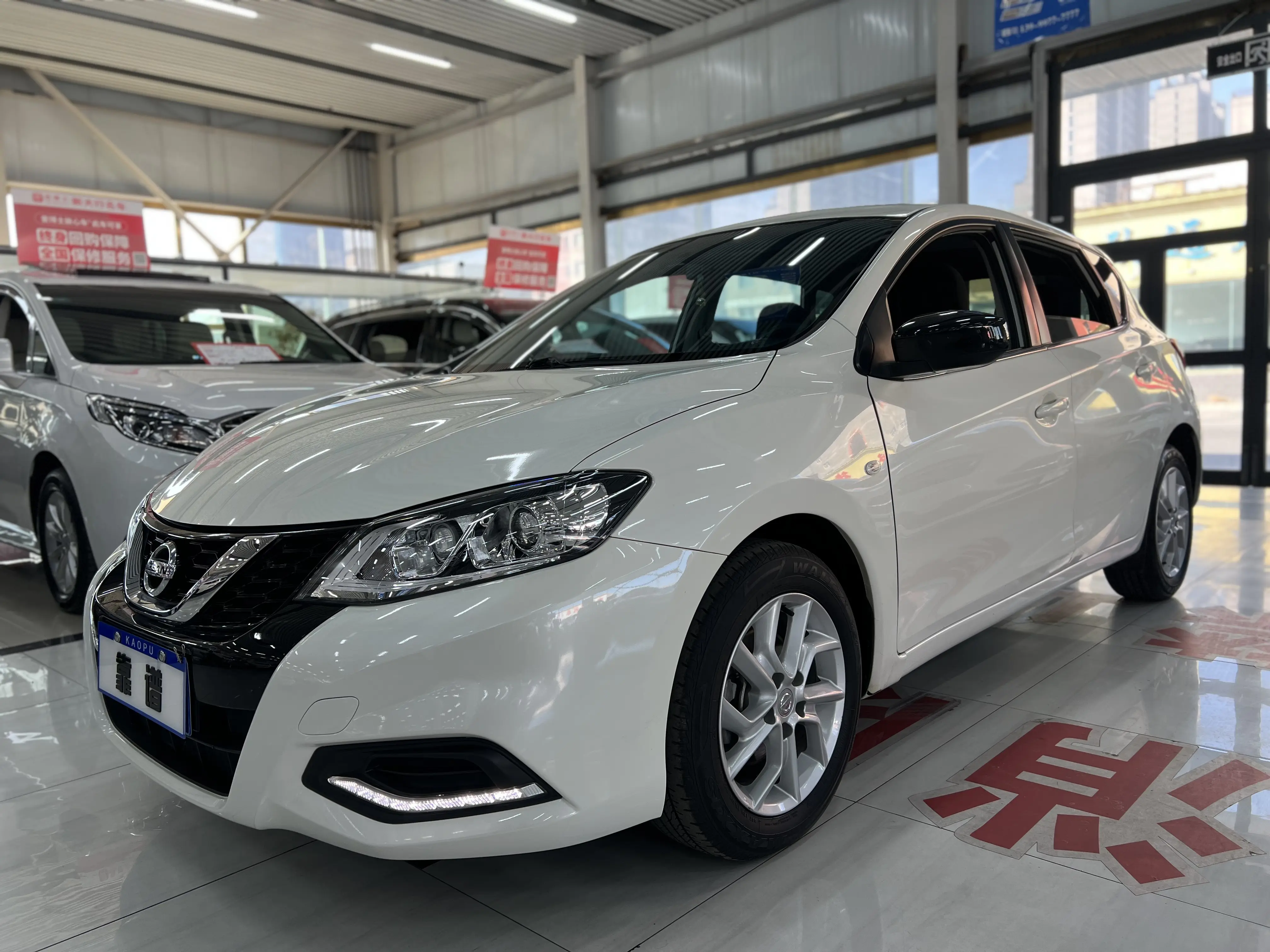 Nissan Tiida  из Китая