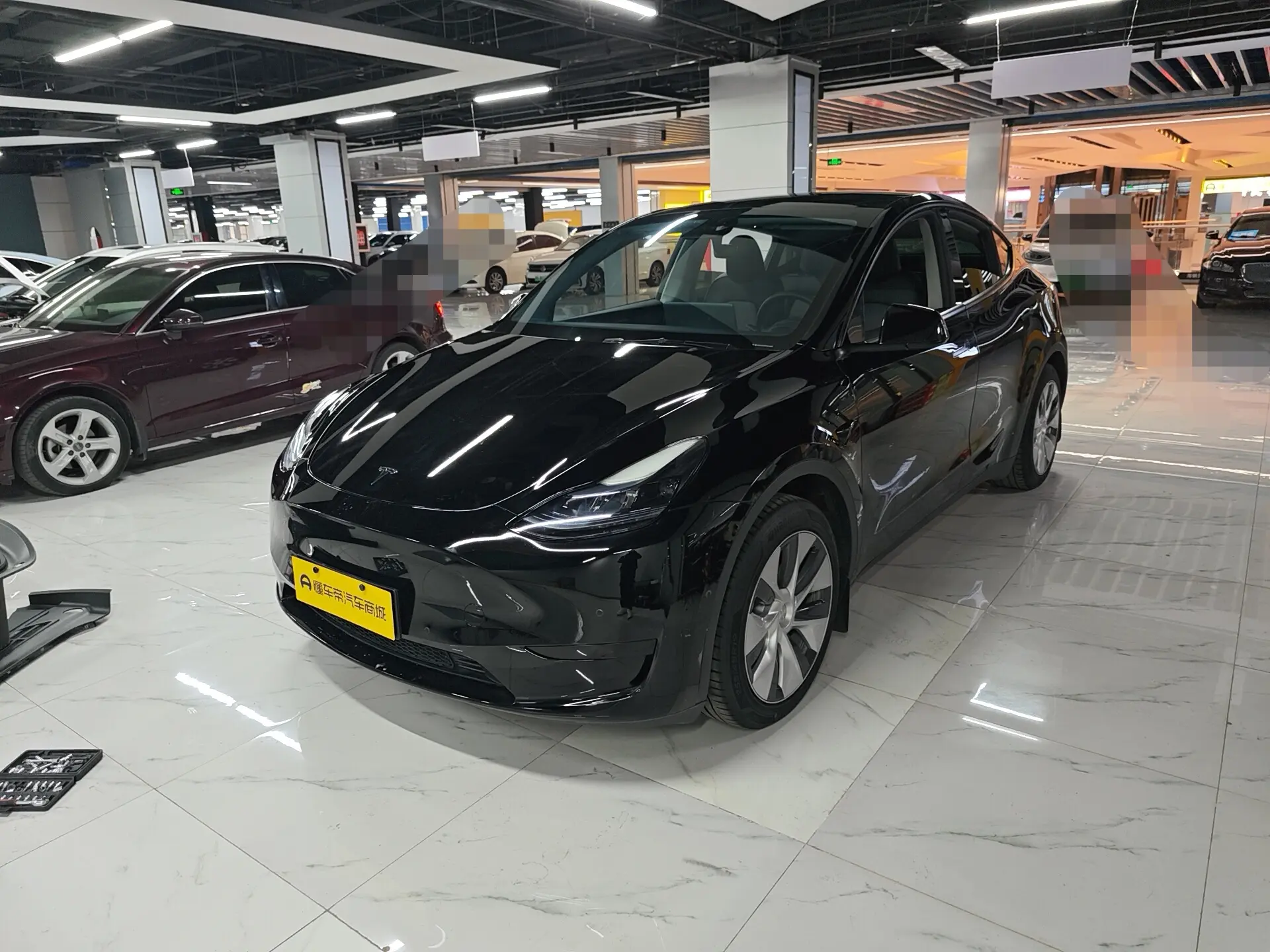 Tesla Model Y  из Китая