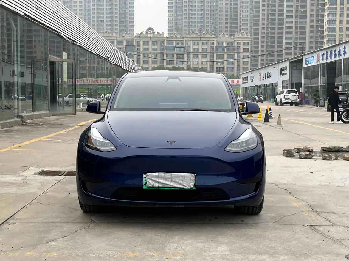 Tesla Model Y  из Китая