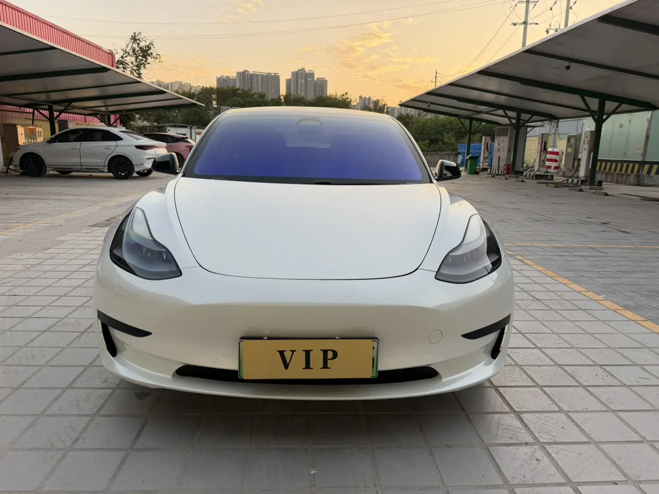 Tesla Model 3  из Китая