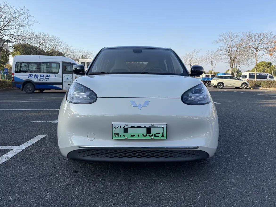 Wuling Bingo  из Китая