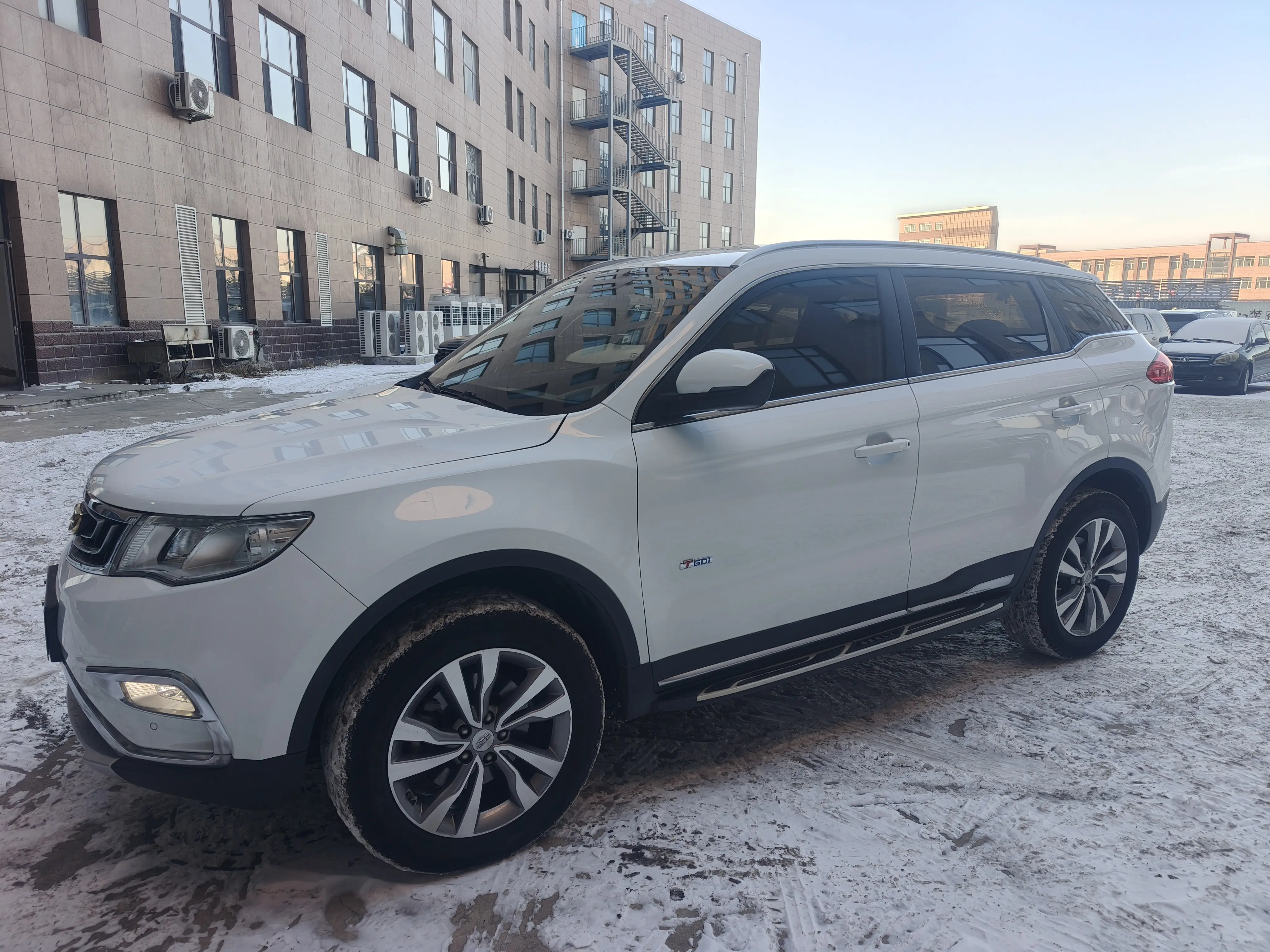 Geely Atlas (Boyue)  из Китая
