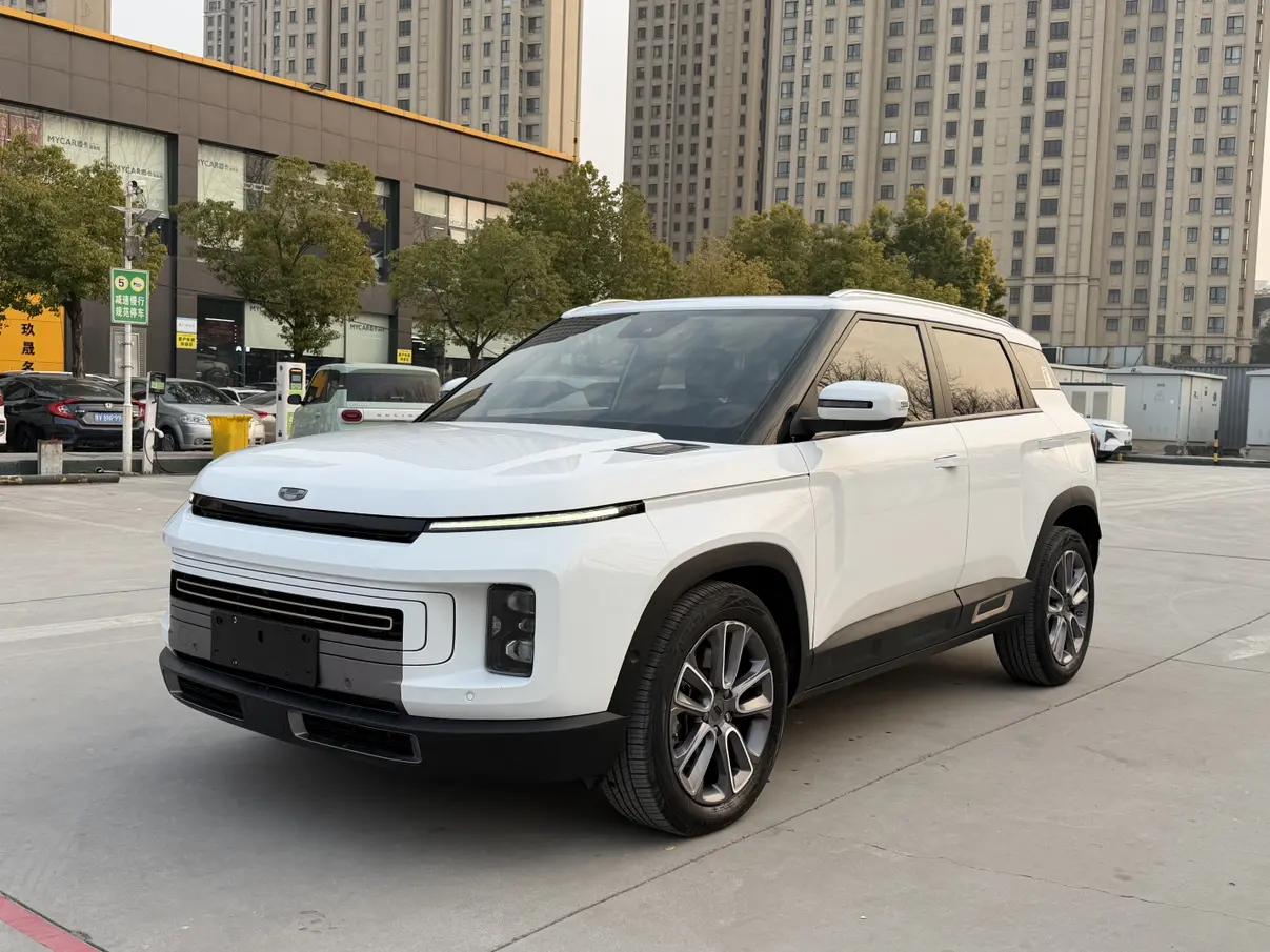 Geely ICON  из Китая