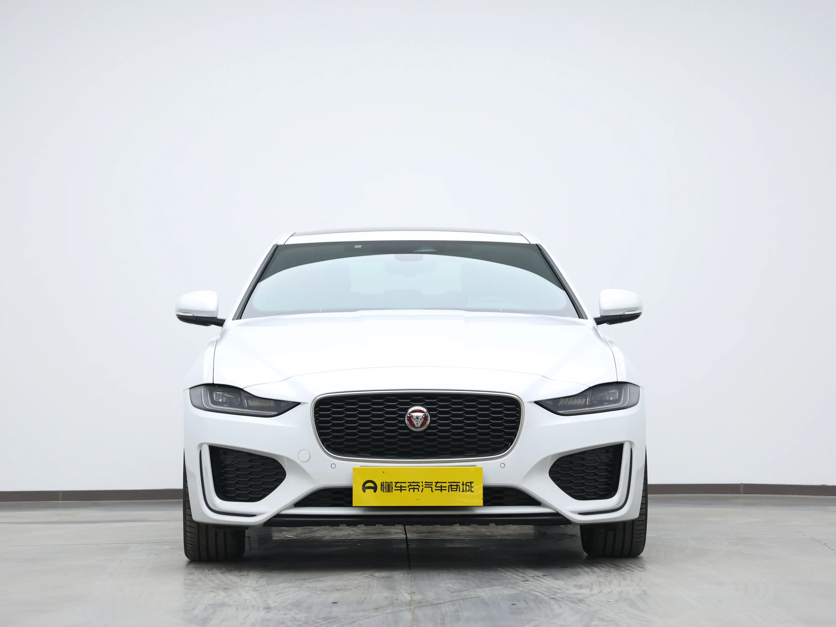 Jaguar XEL  из Китая