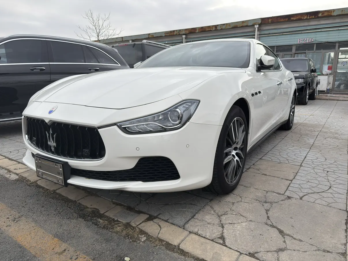 Maserati Ghibli  из Китая