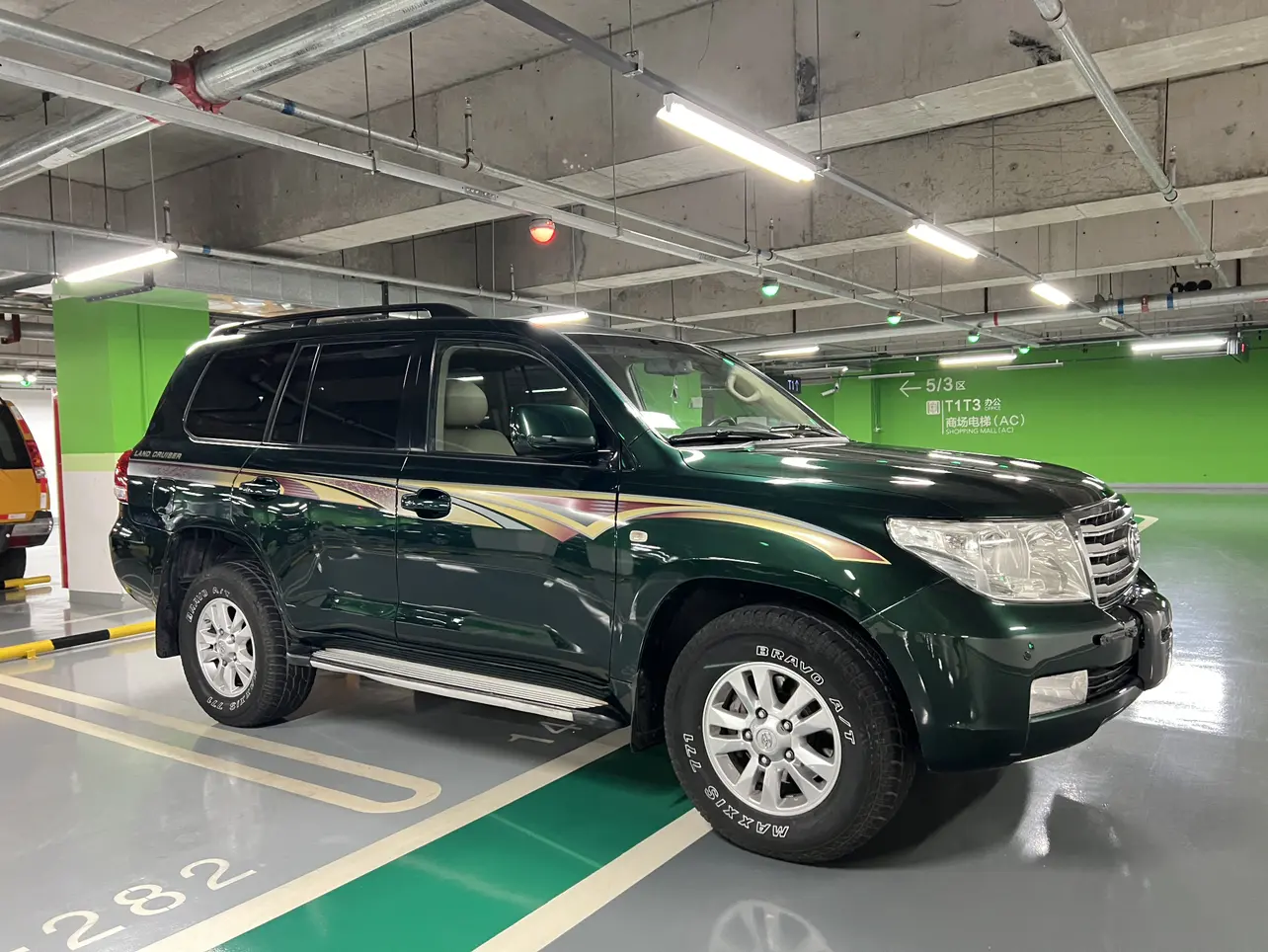 Toyota Land Cruiser  из Китая