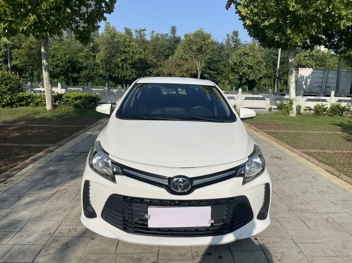 Toyota Vios  из Китая