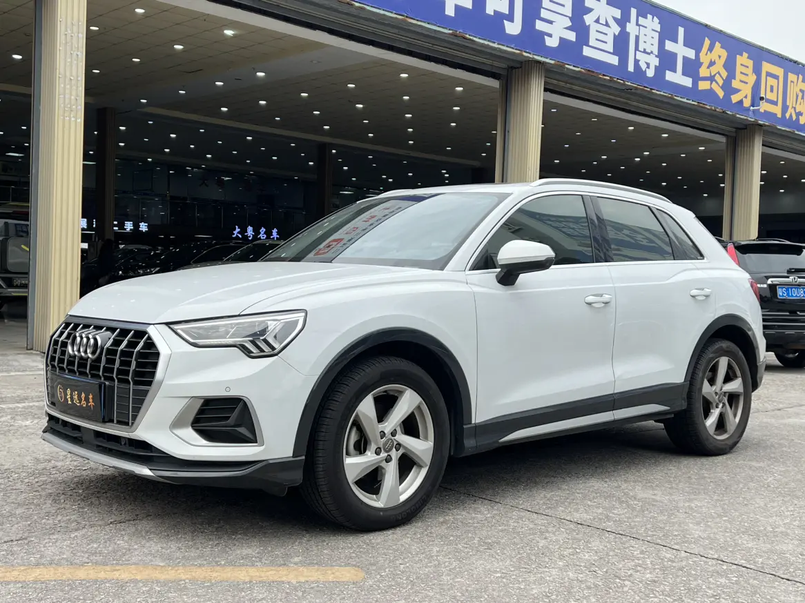Audi Q3  из Китая