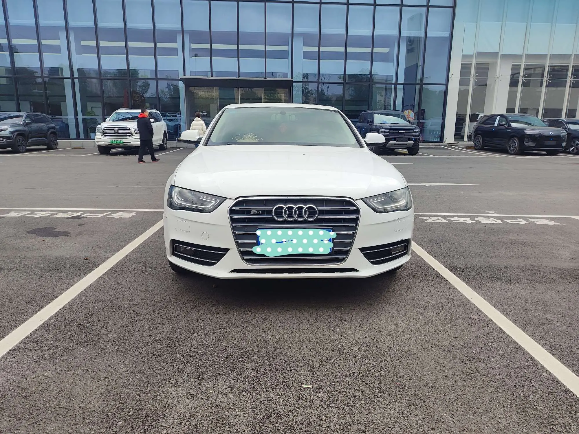 Audi A4L  из Китая