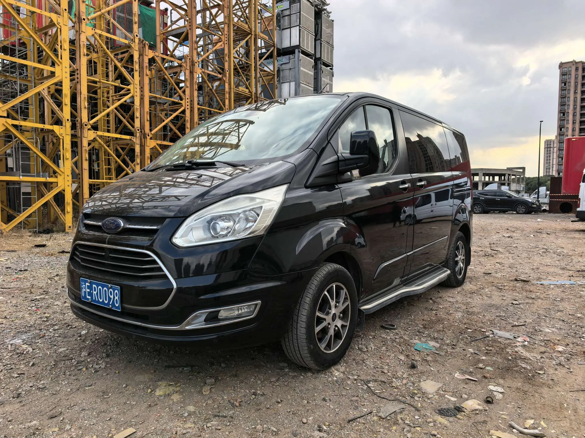 Ford Toureo  из Китая