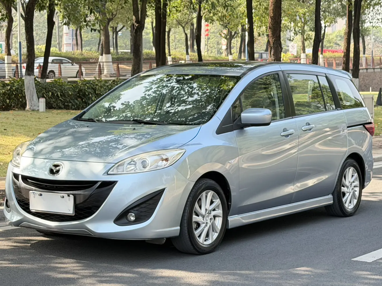 Mazda 5  из Китая