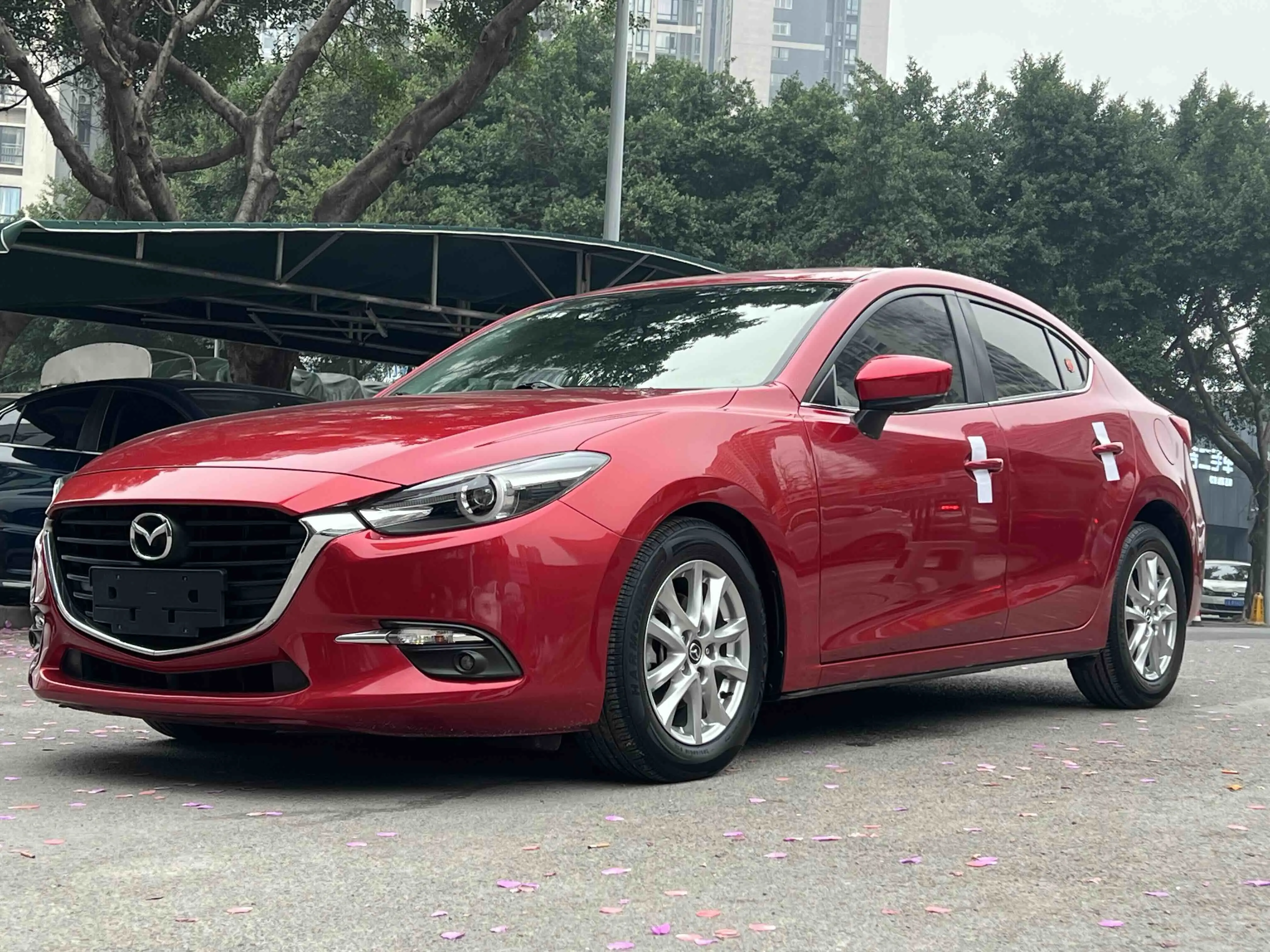 Mazda Axela (Mazda3)  из Китая