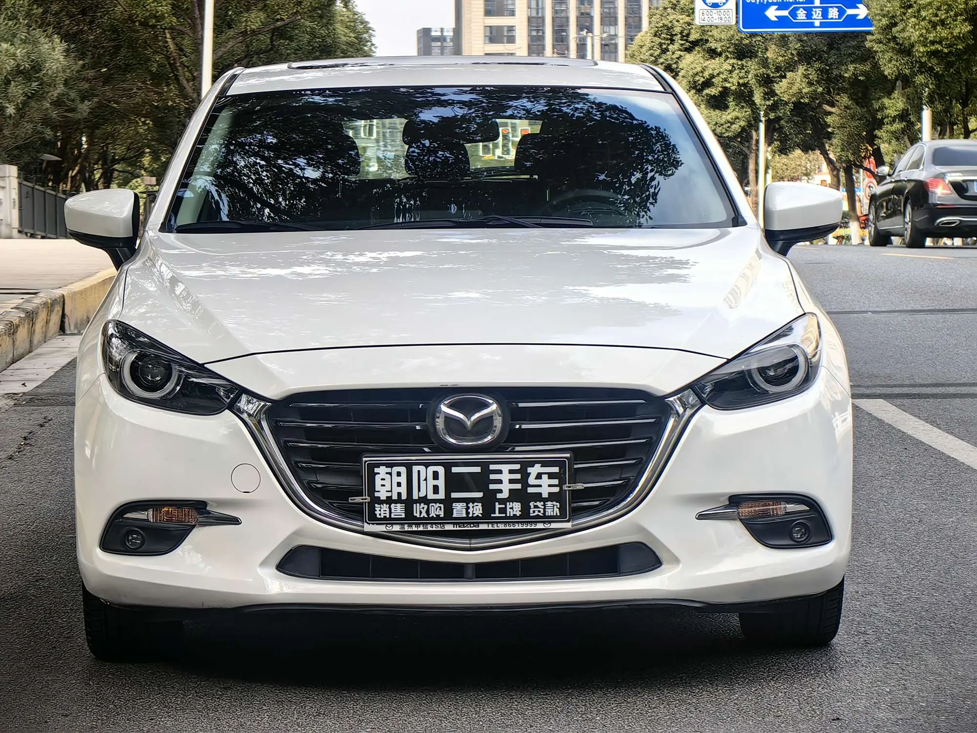 Mazda Axela (Mazda3)  из Китая