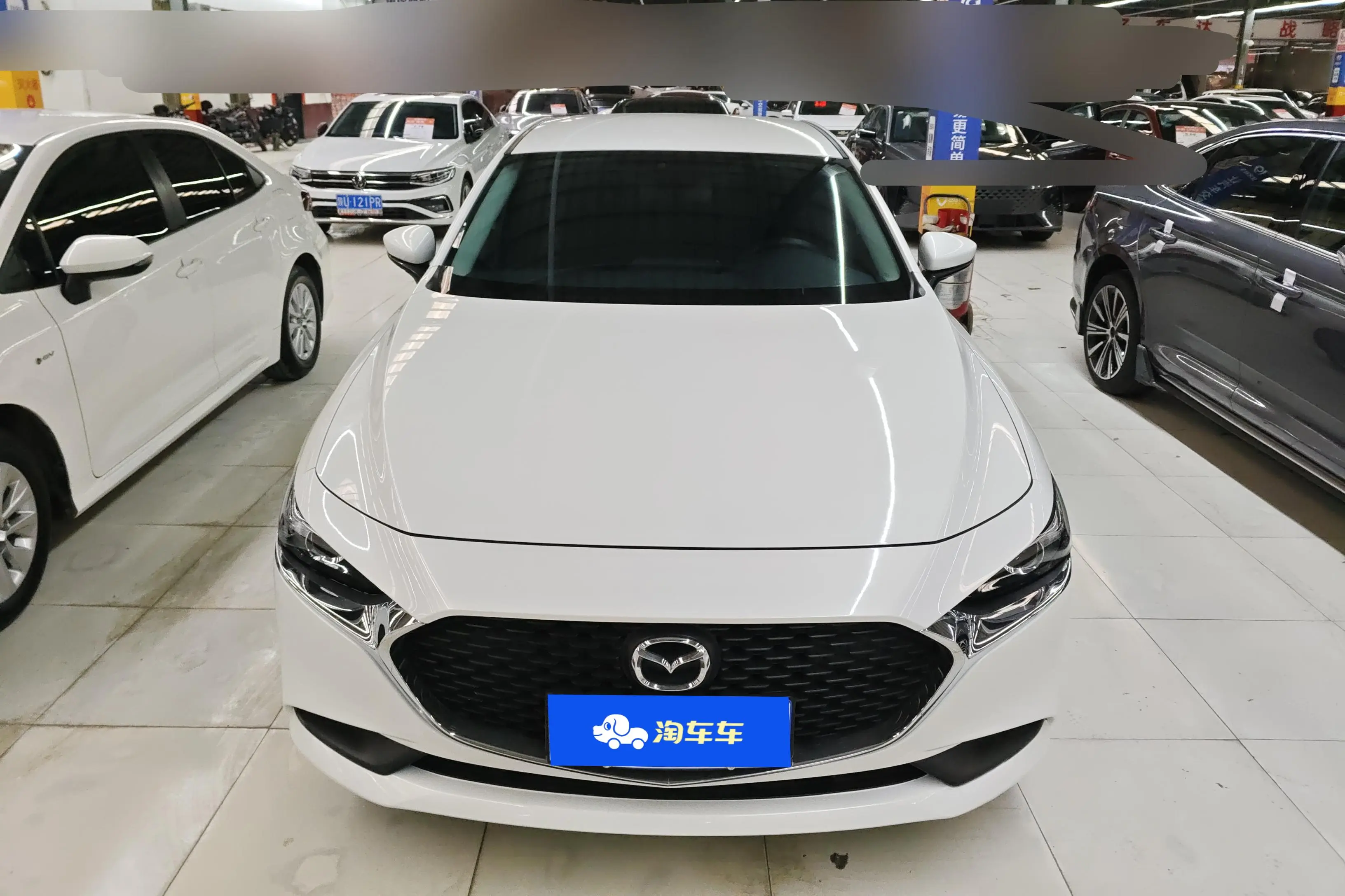 Mazda Axela (Mazda3)  из Китая