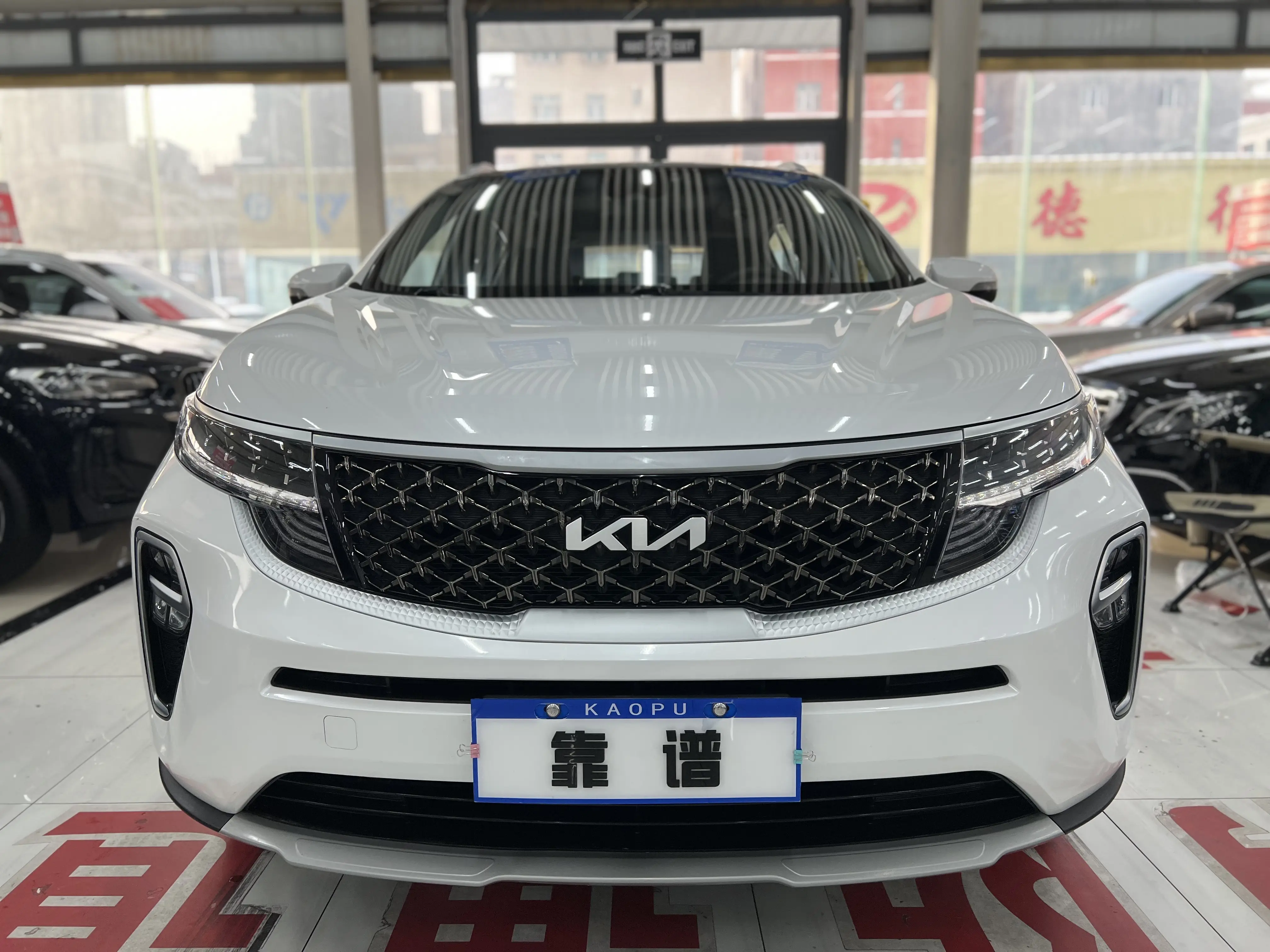 Kia KX5  из Китая