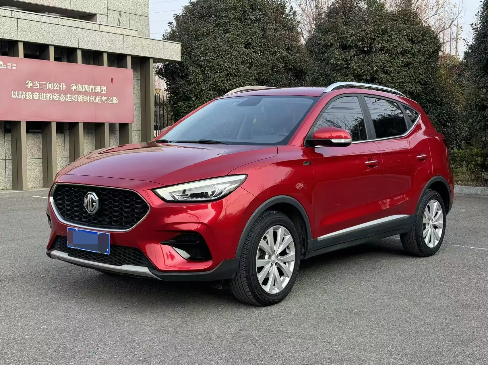 MG ZS  из Китая