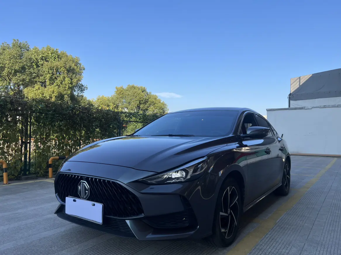 MG 5  из Китая