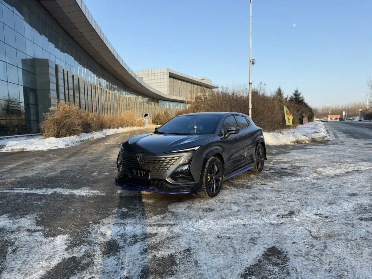 Changan UNI-T  из Китая